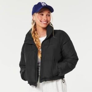 Hollister Cropped Puffer Jacket